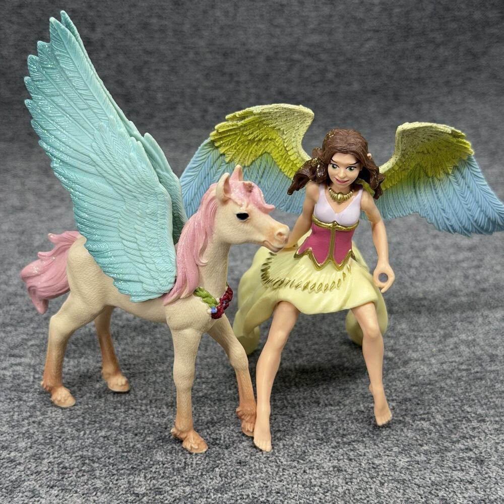 2pc Fairy Pegasus Winged Horse Figure Lot Fantasy Toy Pink Green READ